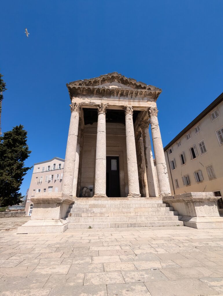 PXL_20260519_094451197